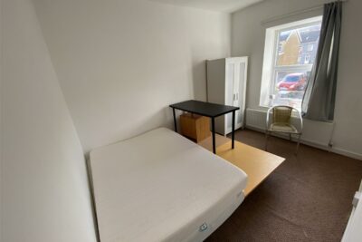 room for rent old park terrace