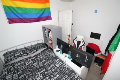 room for rent collins terrace