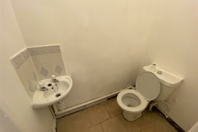 room for rent cardiff road