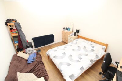 room for rent wood road