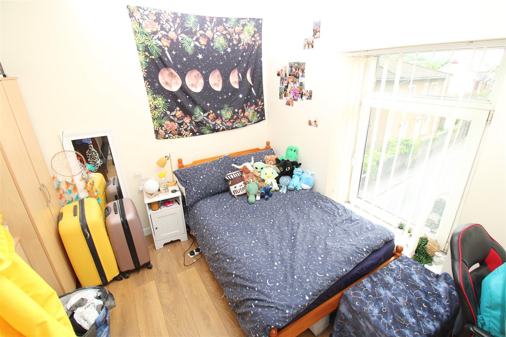 room for rent wood road
