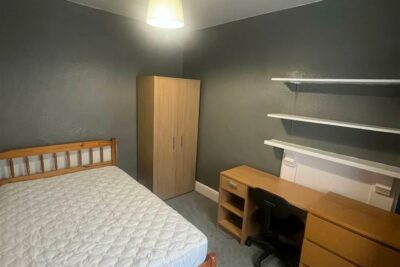 room for rent wood road