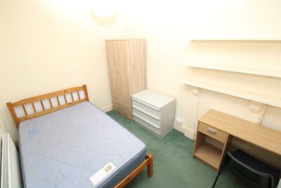 room for rent wood road