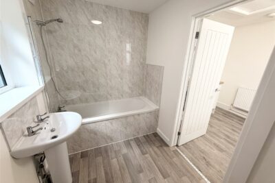 house - terraced for rent duffryn street