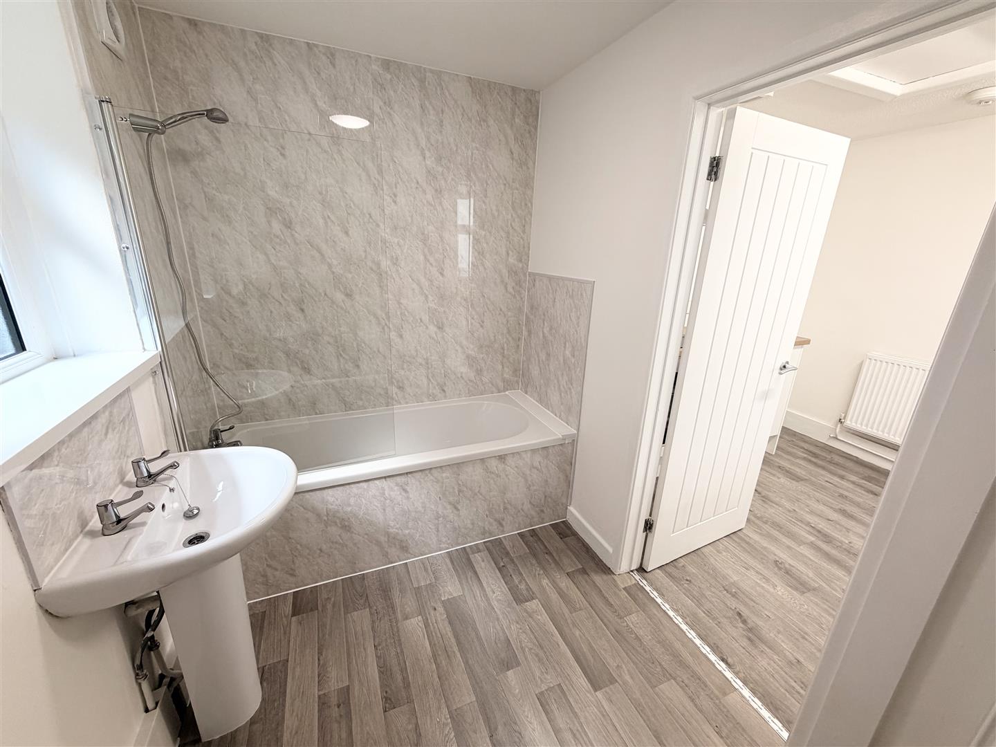 house - terraced for rent duffryn street