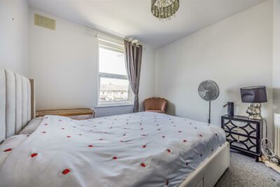 house - terraced for sale windsor road