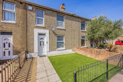 house - terraced for sale windsor road