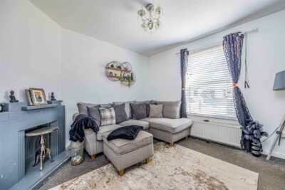 house - terraced for sale windsor road