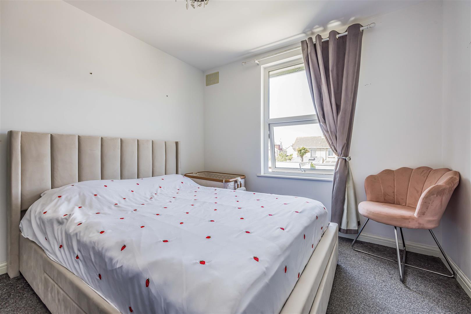 house - terraced for sale windsor road
