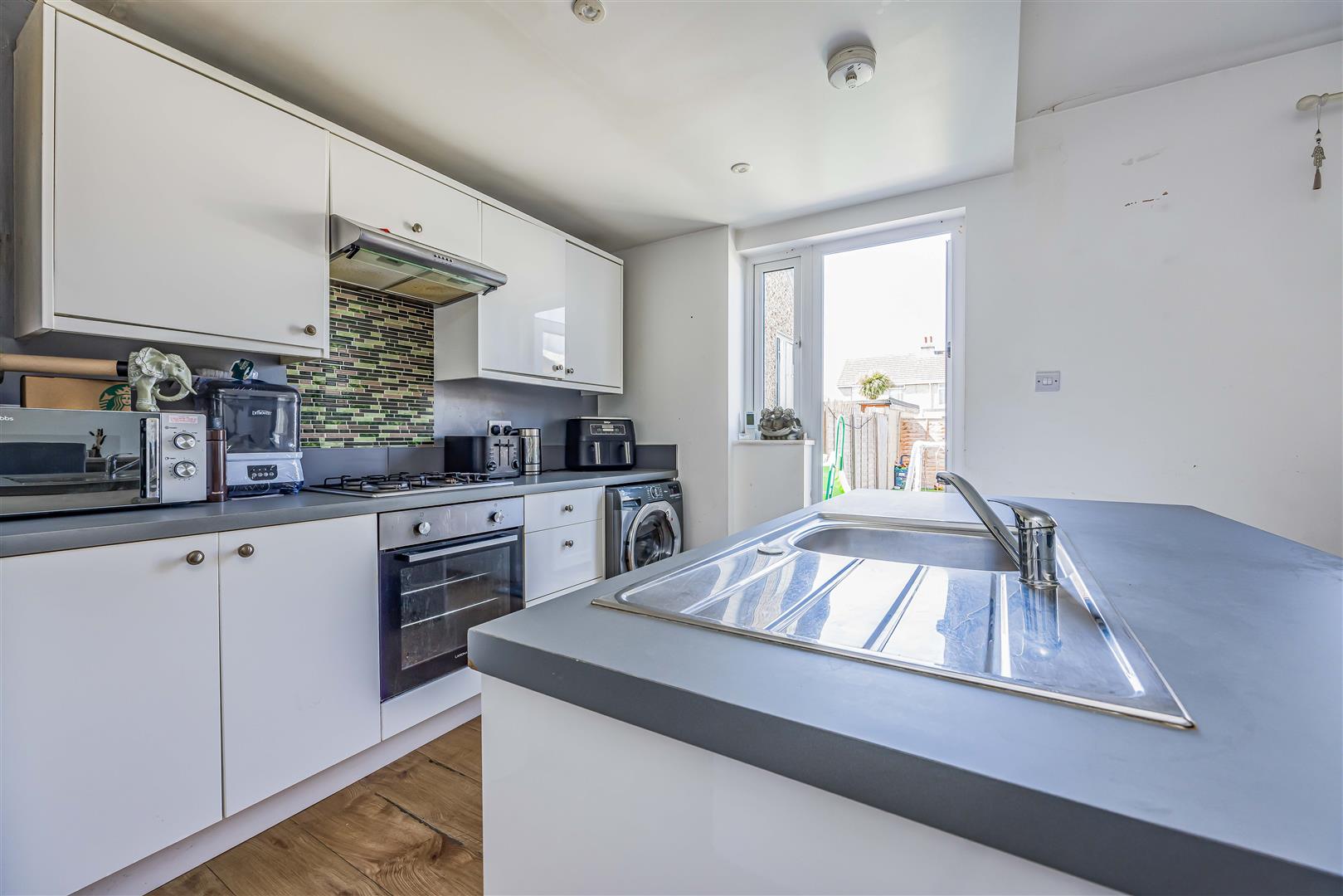 house - terraced for sale windsor road