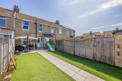 house - terraced for sale windsor road
