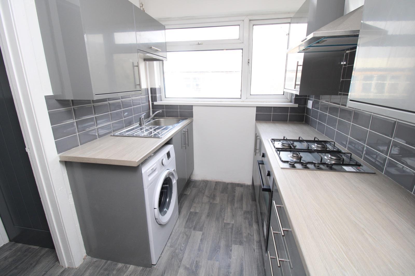 room for rent broadway
