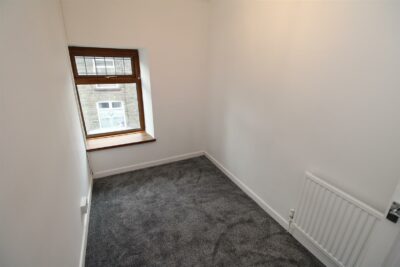 house for rent tynybedw street