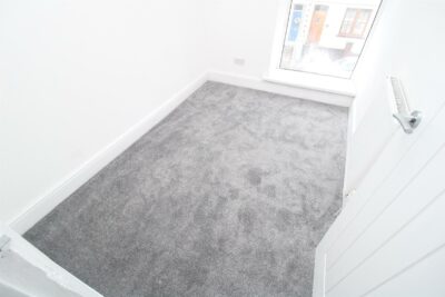 house - terraced for rent brithweunydd road