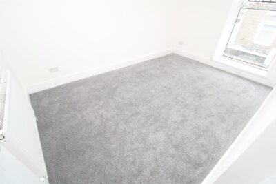 house - terraced for rent brithweunydd road