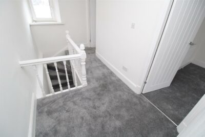 house - terraced for rent brithweunydd road