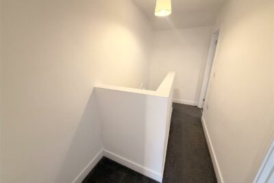 house - terraced for rent princess street