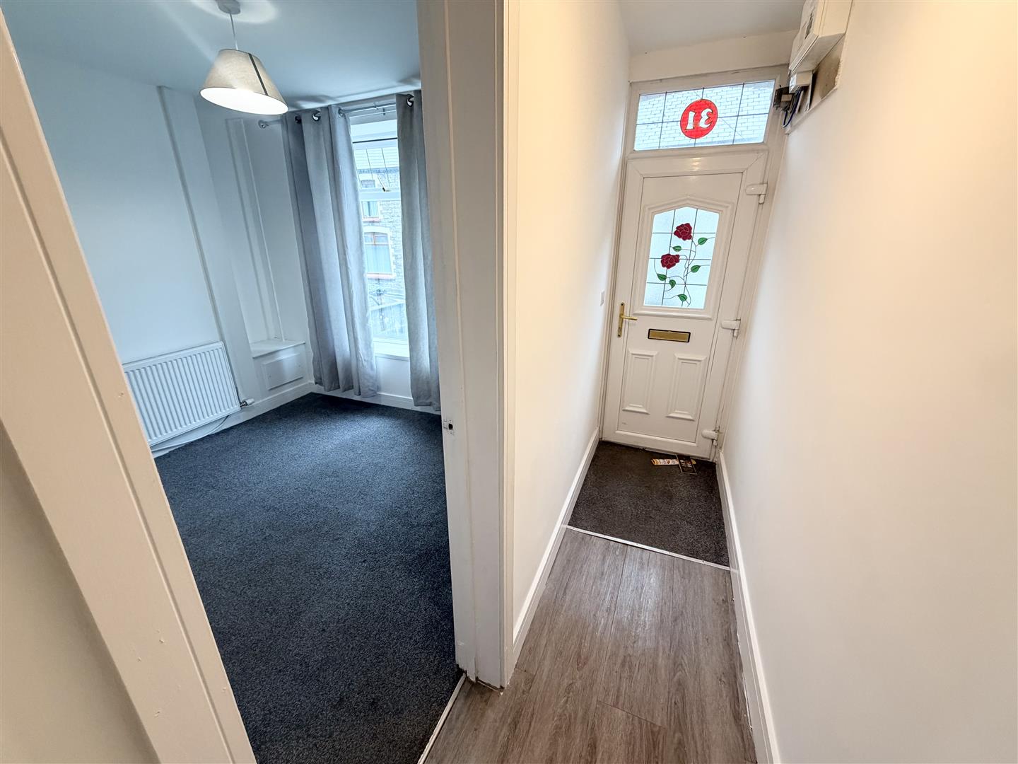 house - terraced for rent princess street