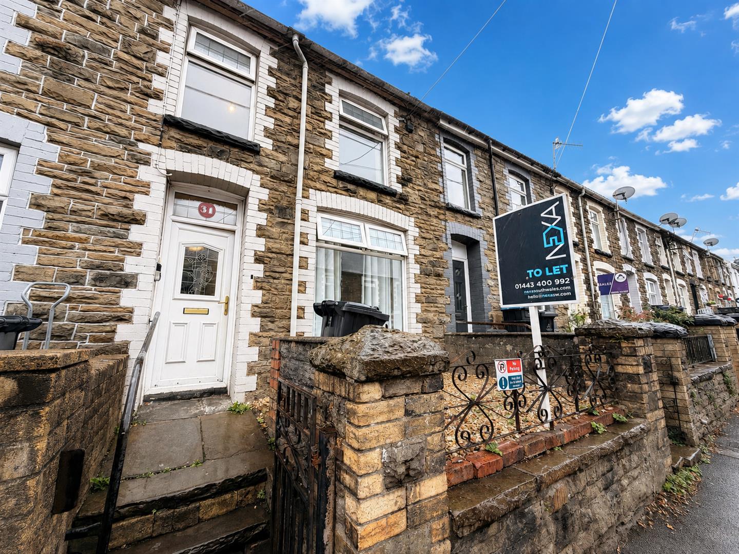 house - terraced for rent princess street
