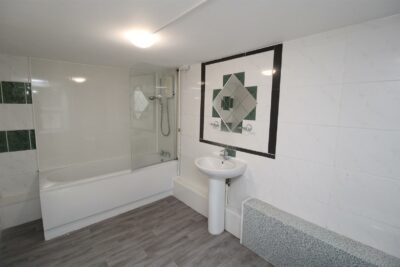 house - terraced for rent tyntyla road