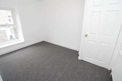 house - terraced for rent tyntyla road