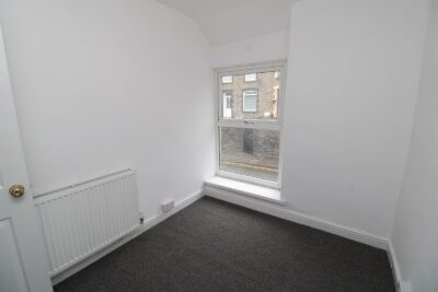 house - terraced for rent tyntyla road