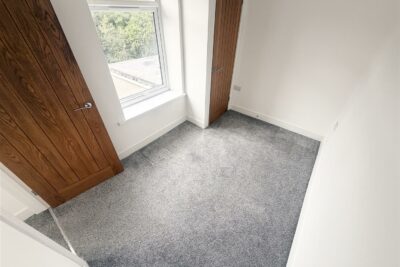 house for rent pontypridd road