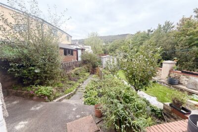 house for rent pontypridd road