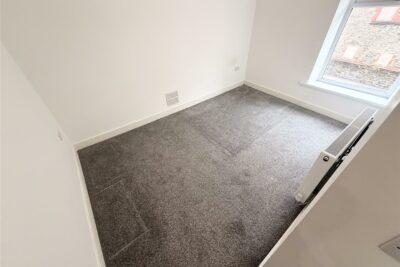 house for rent pontypridd road