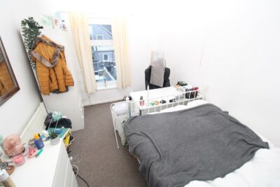 house - terraced for rent birchwood avenue