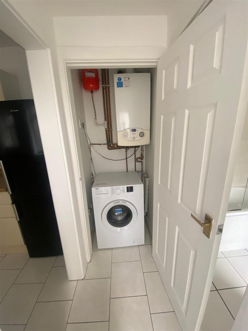 house - terraced for rent queen street