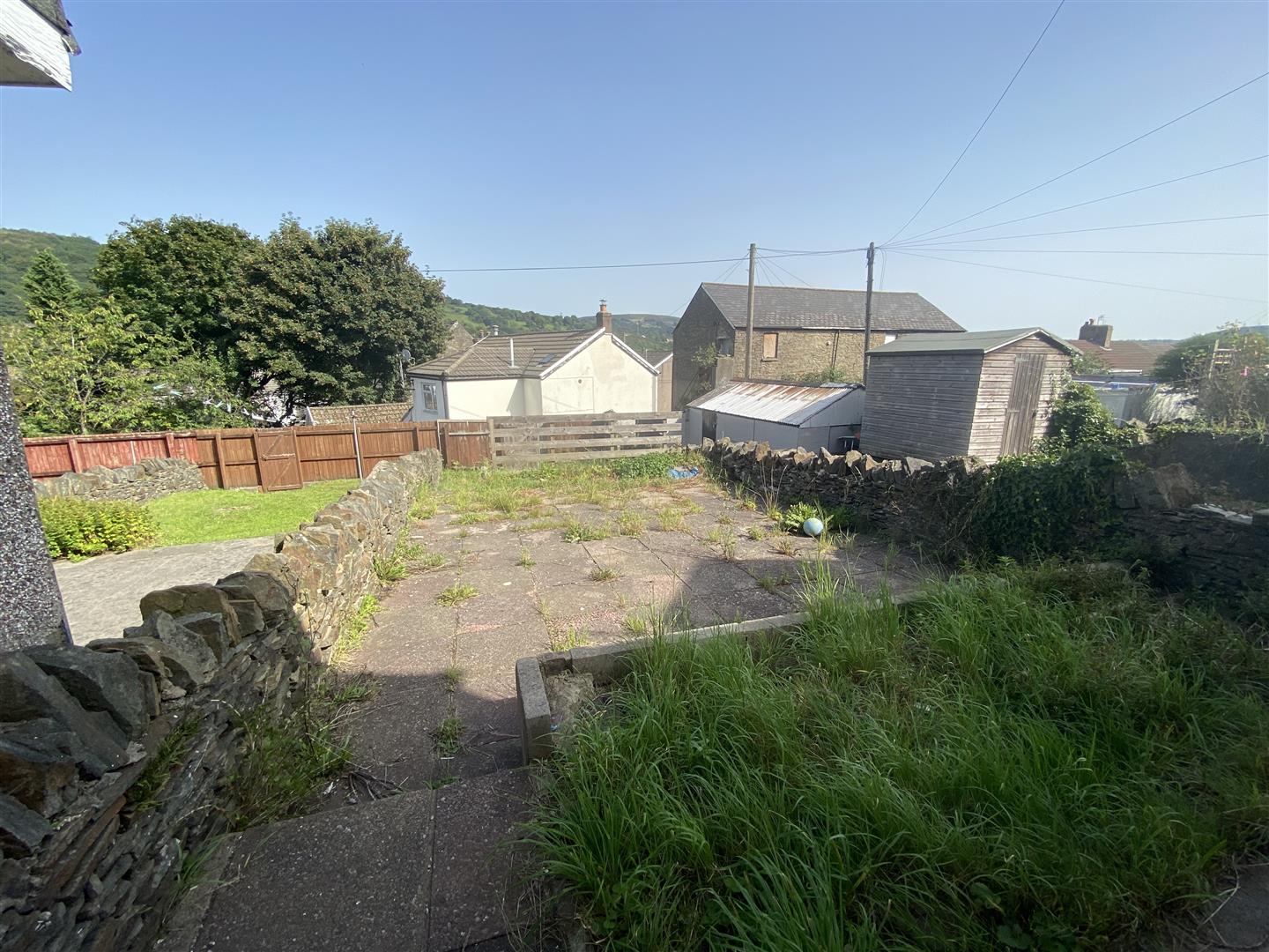 house - terraced for rent queen street