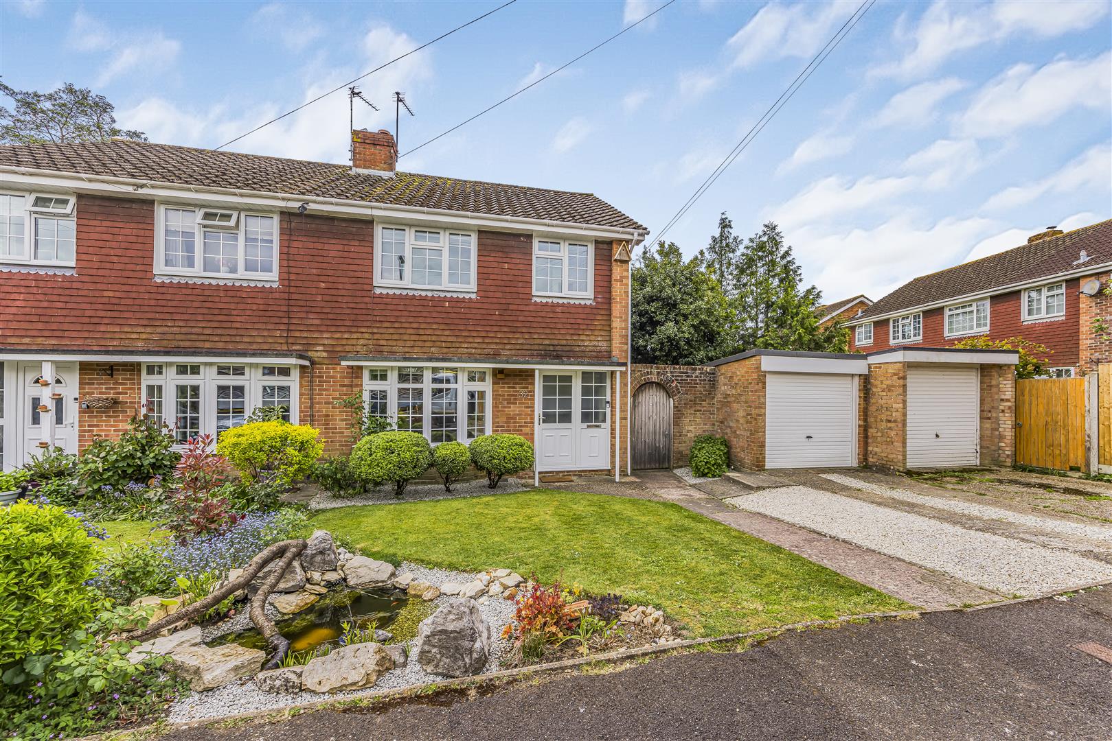 house - semi-detached for sale ellesmere orchard