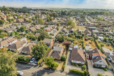 house - detached for sale hollybank lane