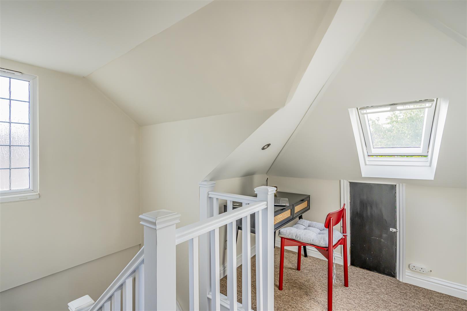 house - detached for sale hollybank lane