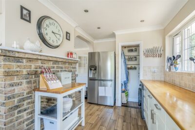 house - detached for sale hollybank lane
