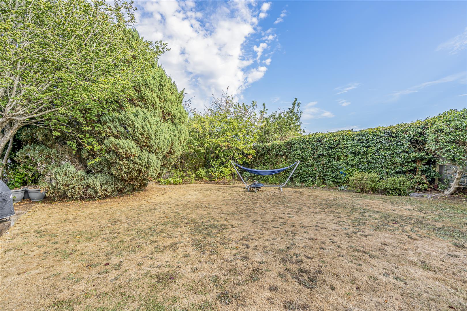 house - detached for sale hollybank lane