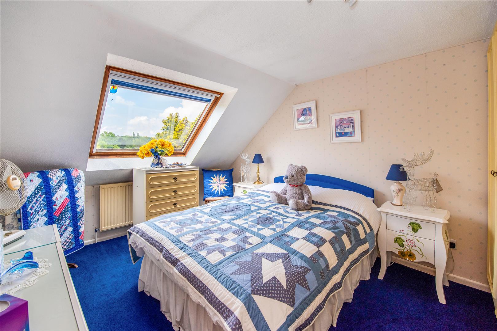house - detached for sale ingoldfield lane
