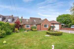 house - detached for sale ingoldfield lane