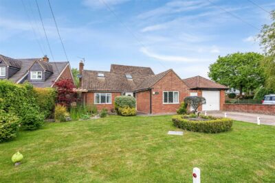house - detached for sale ingoldfield lane