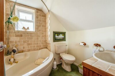 house - detached for sale ingoldfield lane