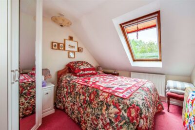 house - detached for sale ingoldfield lane