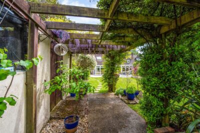 house - detached for sale ingoldfield lane