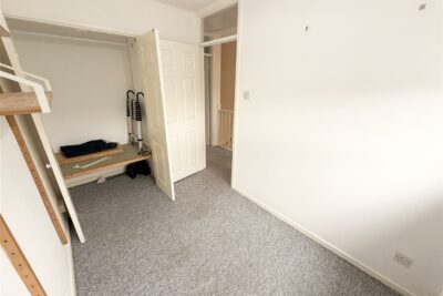 house for rent llys garth