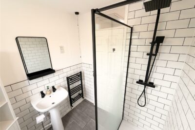 house for rent llys garth