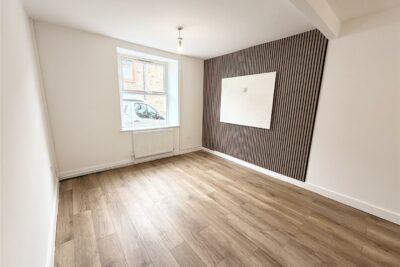 house - terraced for rent eileen place