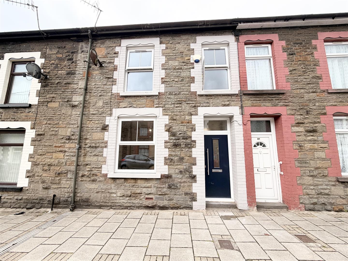 house - terraced for rent eileen place
