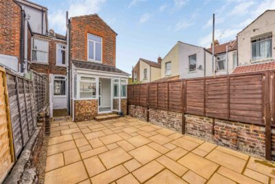 house - terraced for sale methuen road