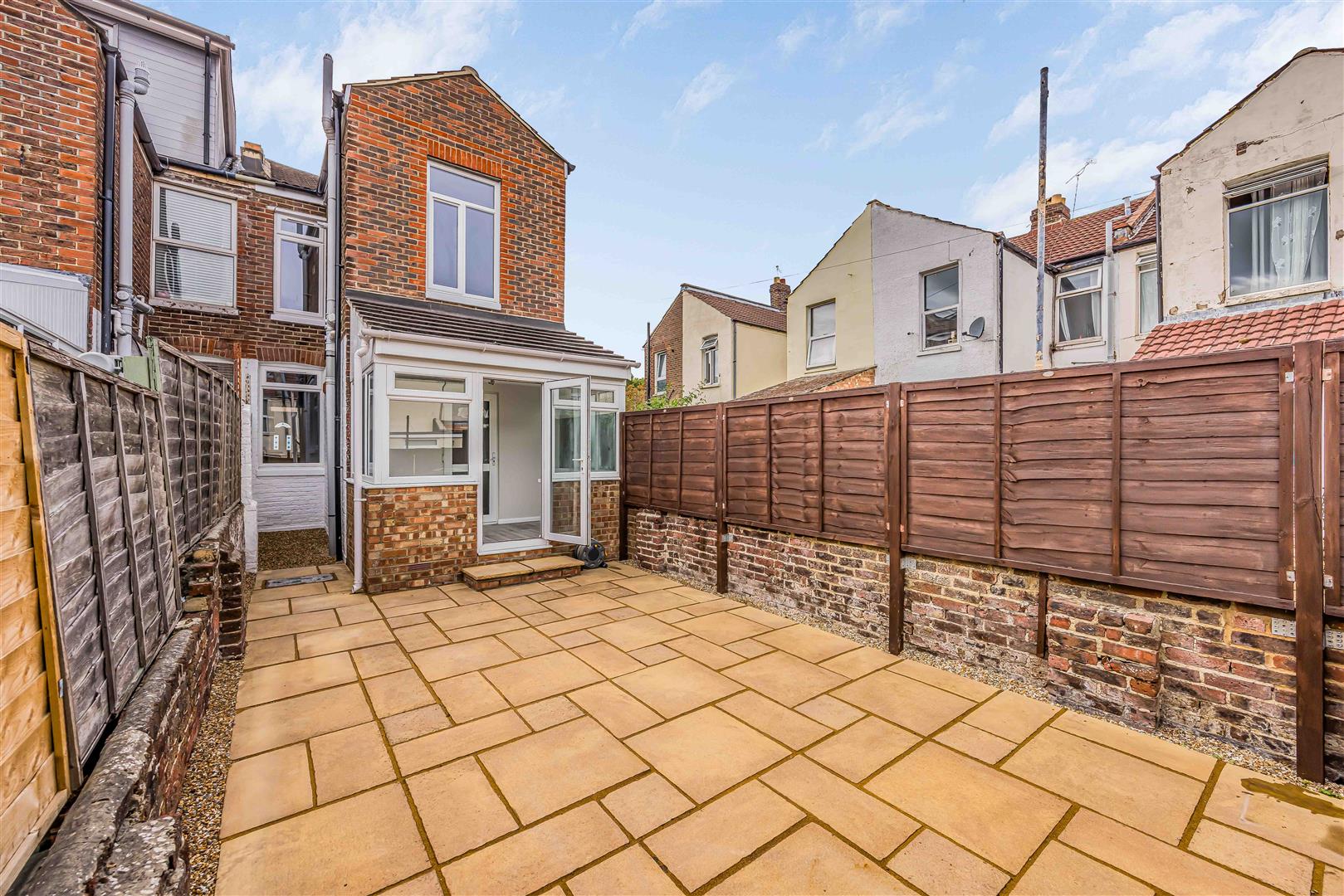 house - terraced for sale methuen road