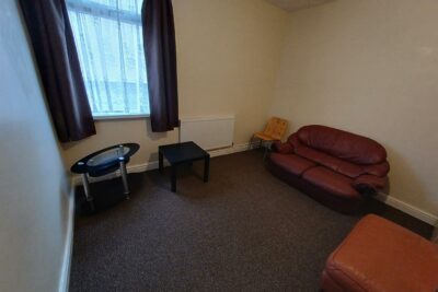 room for rent queen street